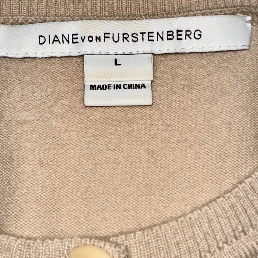 Diane Von Furstenberg Doris Cropped Lace Cardigan - Picture 6 of 9